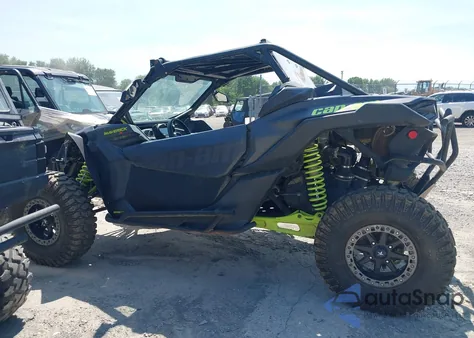 2020 Can-Am Maverick Max z USA, uszkodzony, nr VIN 3JBVDAV49LK001076
